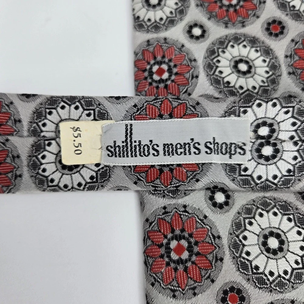 VTG Shillito's Men's Tie Retro Geometric Medallion Silver Red Mod 3